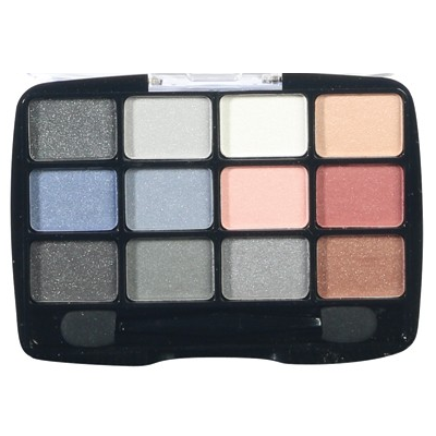 12 pigmented shades (Smoky)